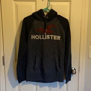 ($3/12) Hollister sweatshirt size small
